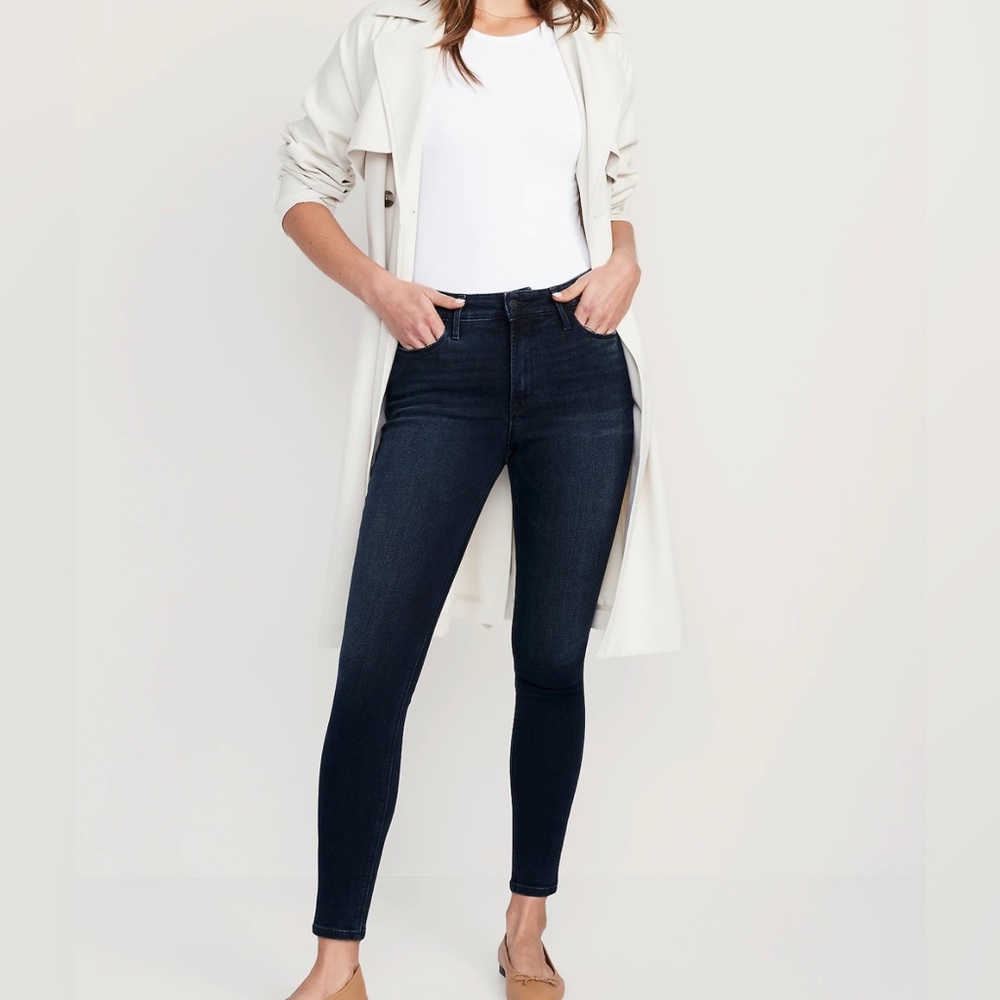 Old Navy Women’s rockstar super skinny high rise jeans